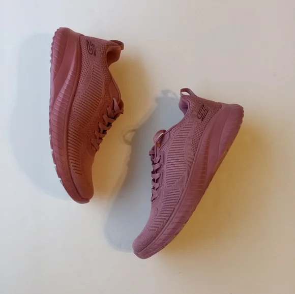 SOLD!New Skechers Bobs memory foam athletic sneakers NWOB - Picture 1 of 10